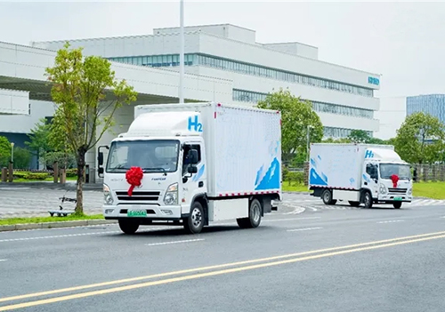 Livraison du premier lot de camions à pile à combustible à hydrogène